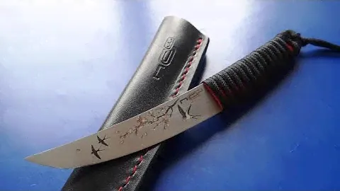 Очень красивый нож скрытого ношения N.C. Custom Haruko